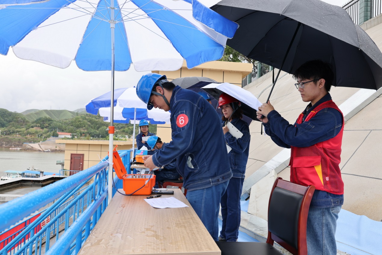 刘家峡水电厂：秋雨砺技能 竞赛展风采